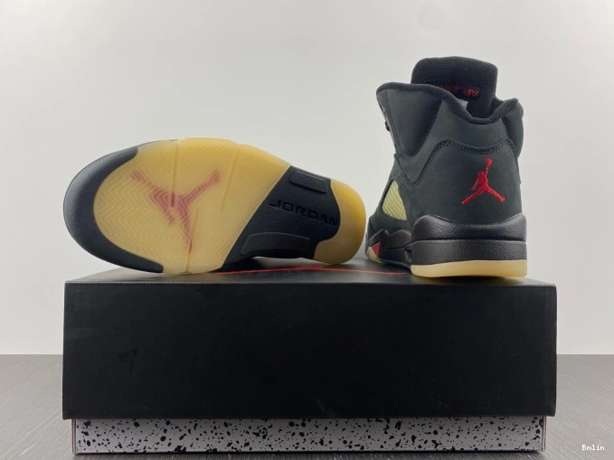 Bmlin Shoes 5 Air Off Noir DR0092-001 Jordan Gore-Tex 0706
